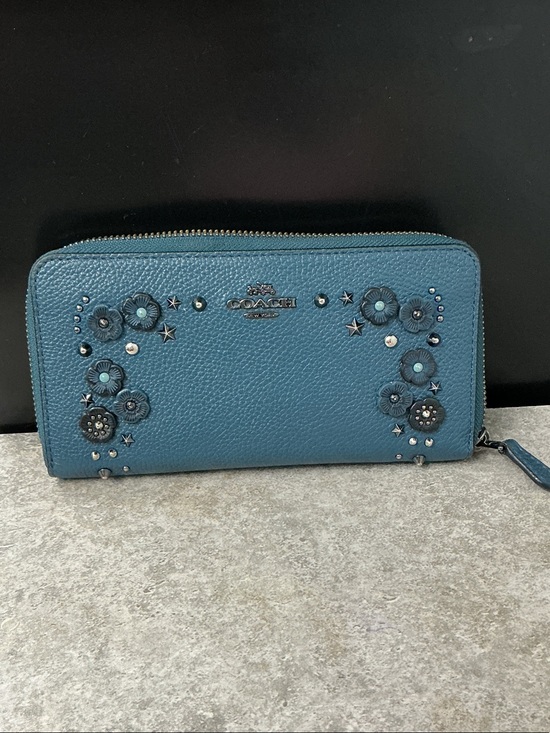 Coach Handbags - Coach Floral Willow Applique Zip-Around Wallet